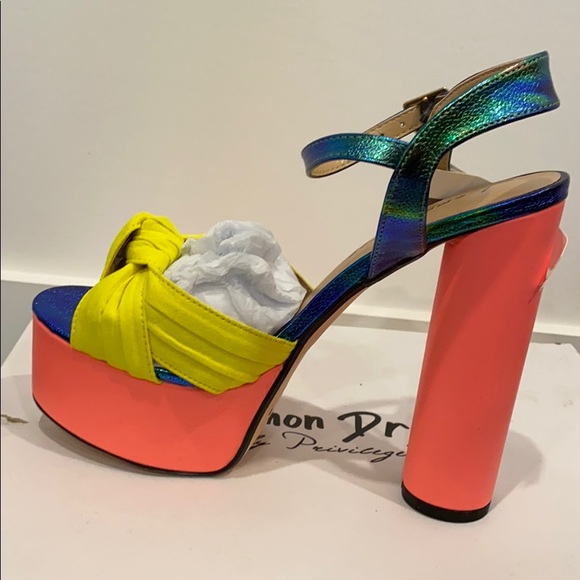 Platform Lemon Drop heels - Picture 2 of 3